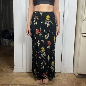 Vintage Ann Taylor 100% Rayon Black Floral Print A-Line Maxi Skirt